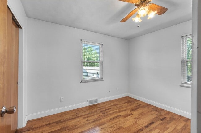 Building Photo - Charming House in Cape Girardeau