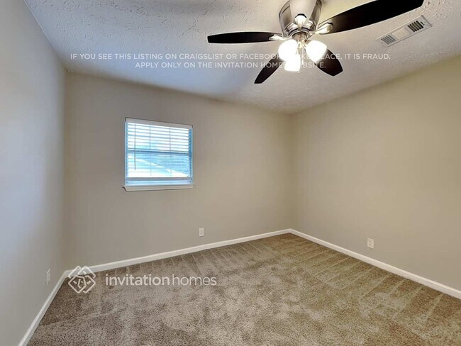 Building Photo - 1589 Mary Lou Ln SE