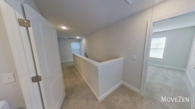 Building Photo - 768 Lightrail Dr