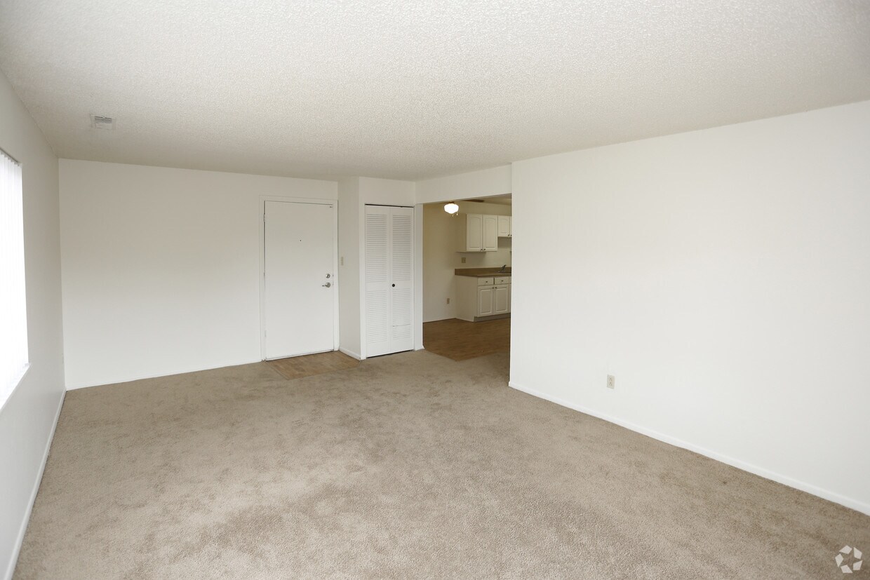 Greentree Village Apts Income Qualified Colorado Springs