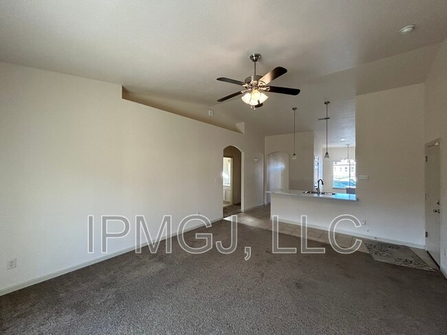 Building Photo - 3167 Glenn Everet Ct