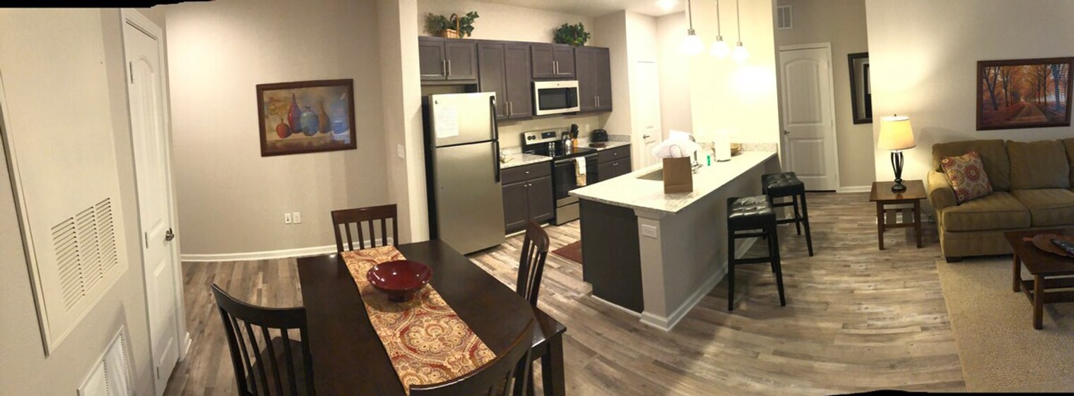 Building Photo - 1445 Broadcloth St