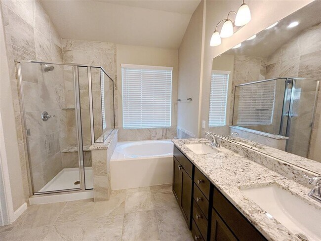 Building Photo - 5019 Pr Ter Ln