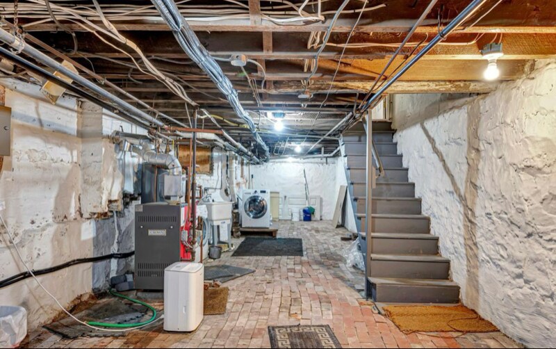 Building Photo - 1230 Tatnall St