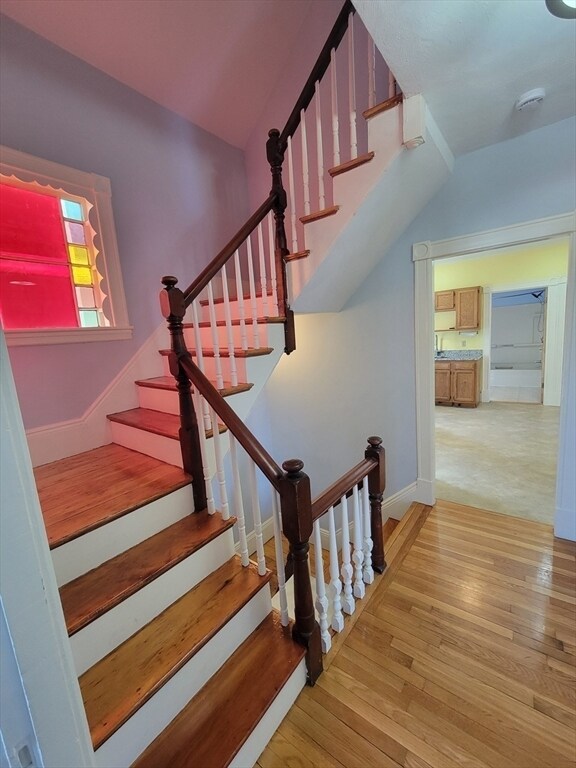 Building Photo - 100 Medford St