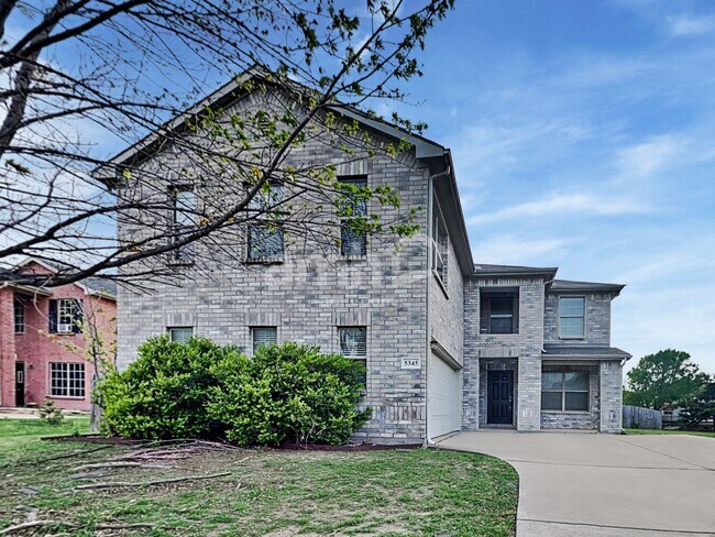Primary Photo - 5345 Freestone Dr