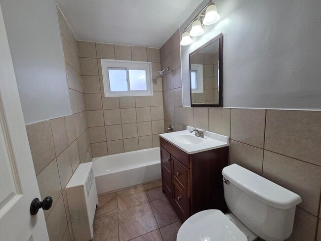 Building Photo - 2611 W Fitch Ave