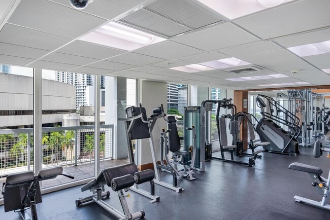 Building Photo - 41 SE 5th St