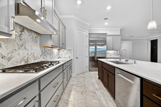Building Photo - 28939 Shady Grove Ln