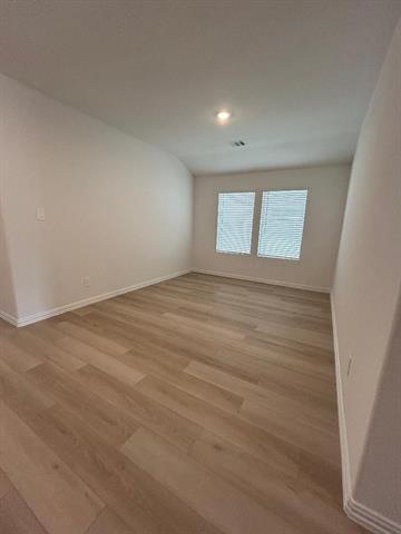 Building Photo - 520 Midnight Oak Dr