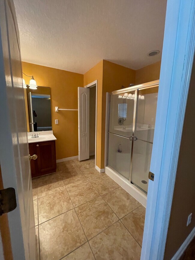 Building Photo - 4373 Spring Blossom Dr