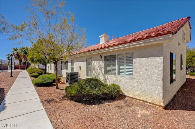 Building Photo - 7735 Top Hat Ave