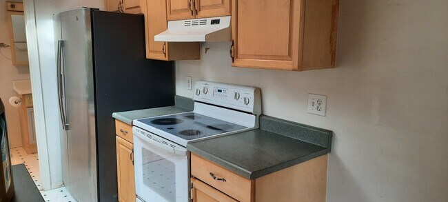 Building Photo - 1708 Sapphire Trail