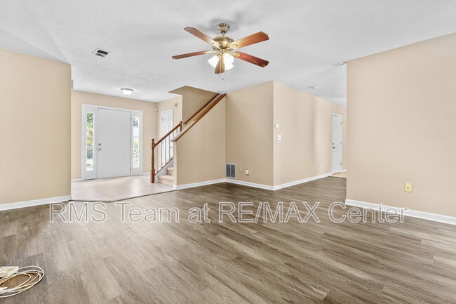 Building Photo - 3525 Park Bluff Ln NW