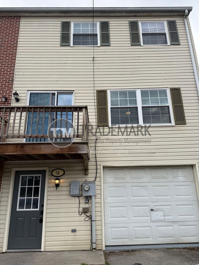 Building Photo - 54 N Front St