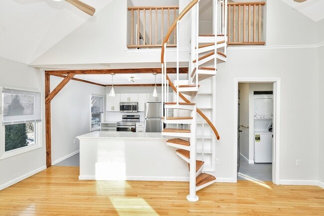 Building Photo - 21 Park St