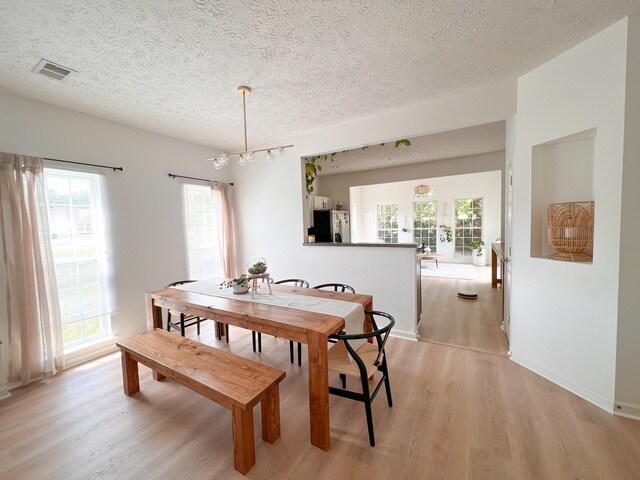 Building Photo - 1044 Rambling Brook Rd