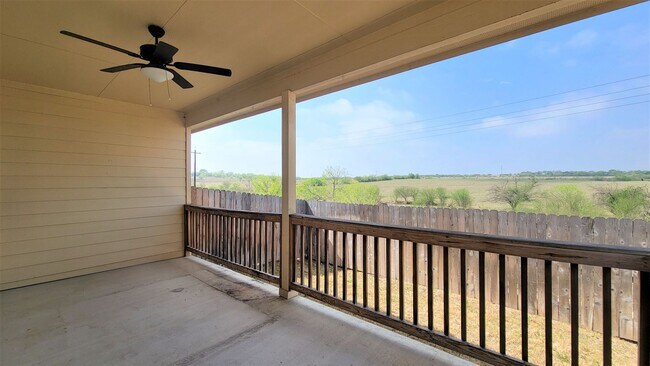 Building Photo - Serene Haven: Beautiful Duplex Living in N...