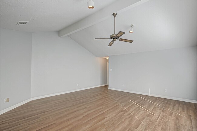 Building Photo - 1414 Elkwood Dr