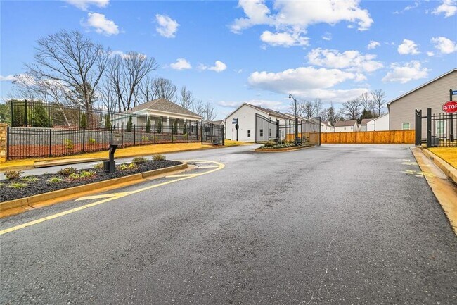 Building Photo - 639 Tigers Eye Ter