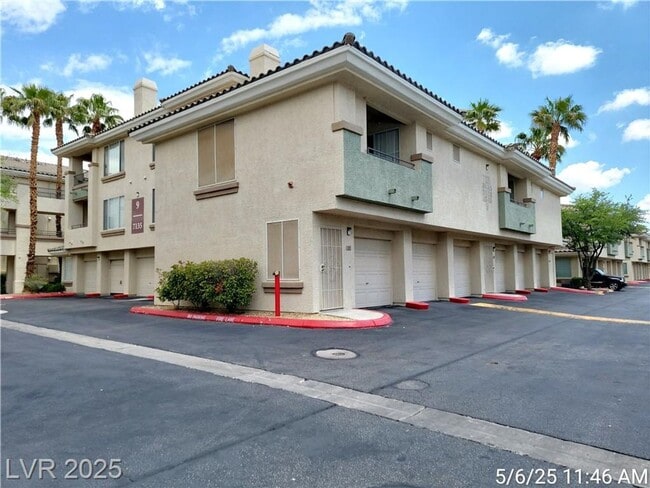 Primary Photo - RESORT STYLE LIVING IN SOUTHWEST GATED COM...