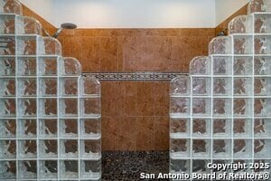 Building Photo - 25914 Mission Bluff