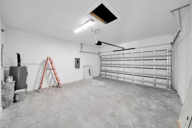Building Photo - 4744 27th St SW