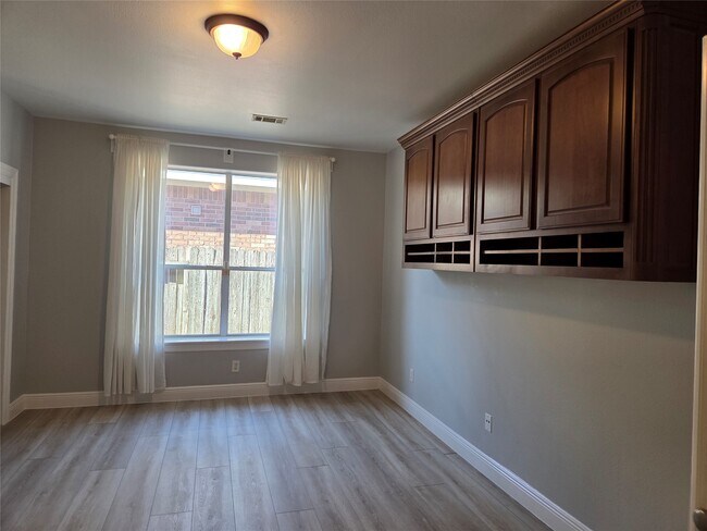 Building Photo - 4607 Wild Bluebonnet Way