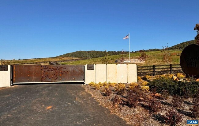 Building Photo - 3834 Thomas Dairy Ln