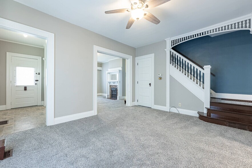 Building Photo - 554 Wyoming St