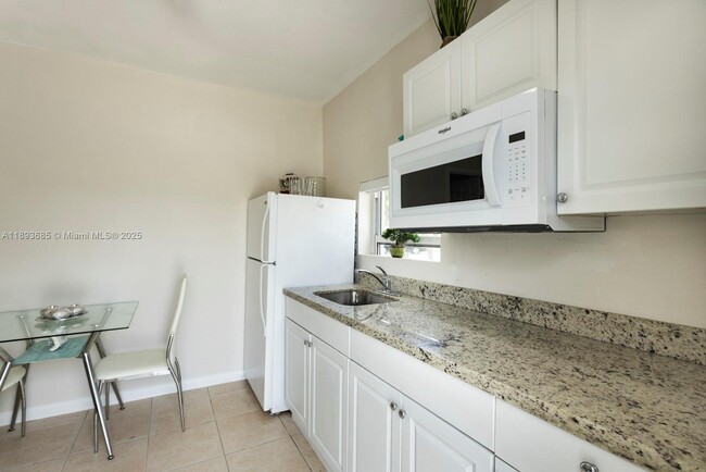Building Photo - 10770 SW 26th St