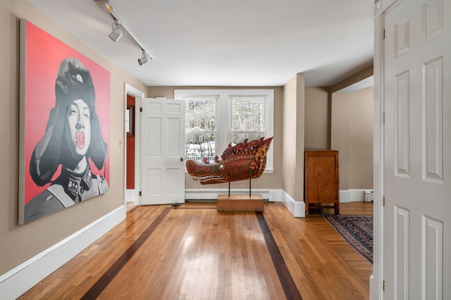 Building Photo - 239 Foreside Rd