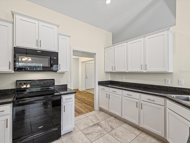 Building Photo - 12498 Stevie Marie Ct