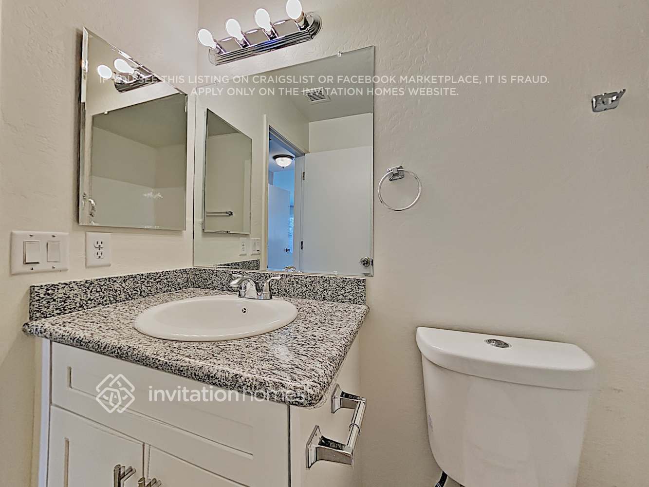 Building Photo - 12567 W Mauna Loa Ln
