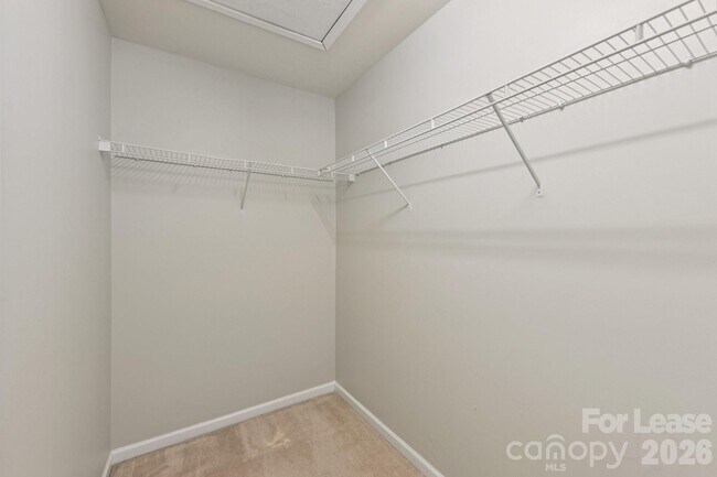 Building Photo - 124 Clydesdale Ct