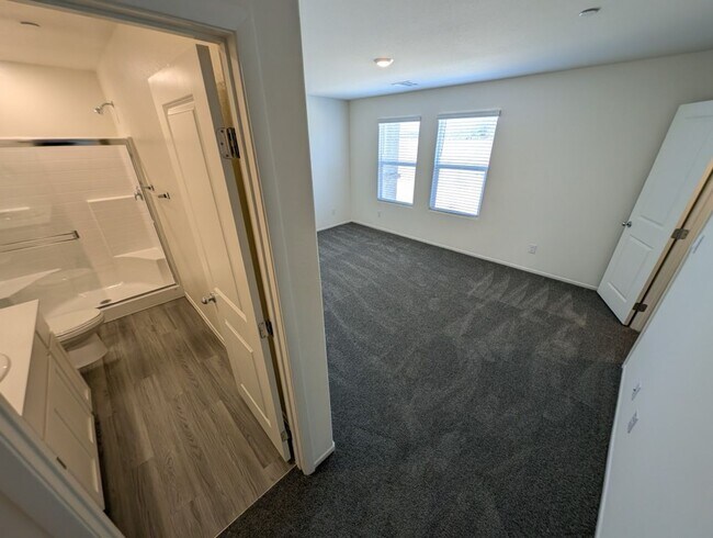 Building Photo - 9427 Verdon Mesa St