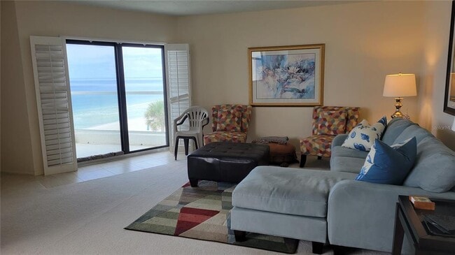 Building Photo - 1000 Longboat Club Rd