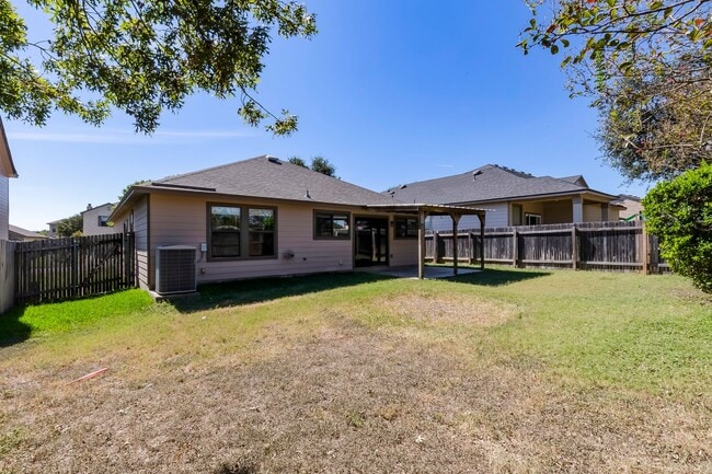 Building Photo - 8510 Starview St