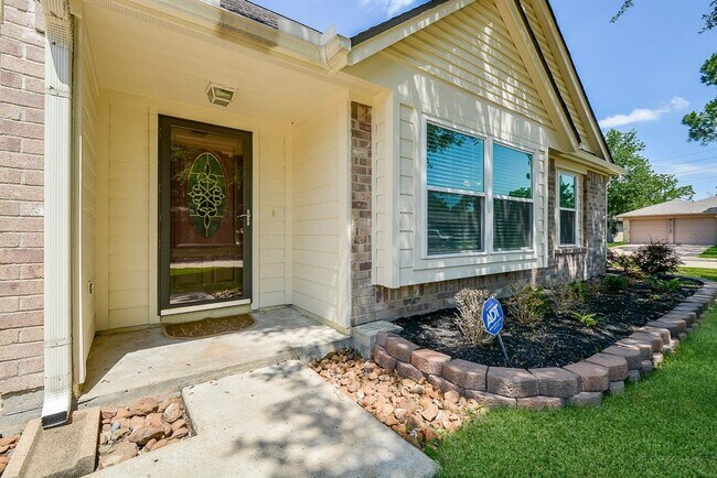 Building Photo - 2119 Landcircle Ct