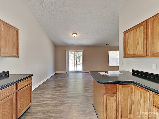 Building Photo - 12758 Sovereign Ln