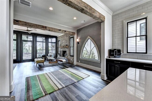 Building Photo - 2555 Brook Run