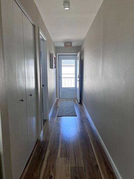 Building Photo - 501 E Brigantine Ave