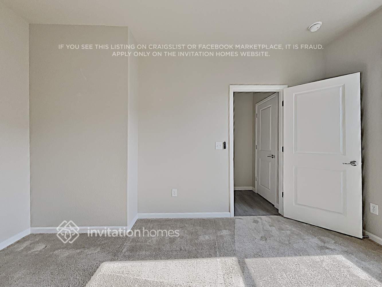 Building Photo - 4222 Prairie Dr