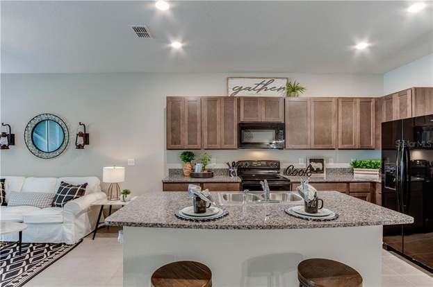 Building Photo - 2906 Suncoast Plains Dr