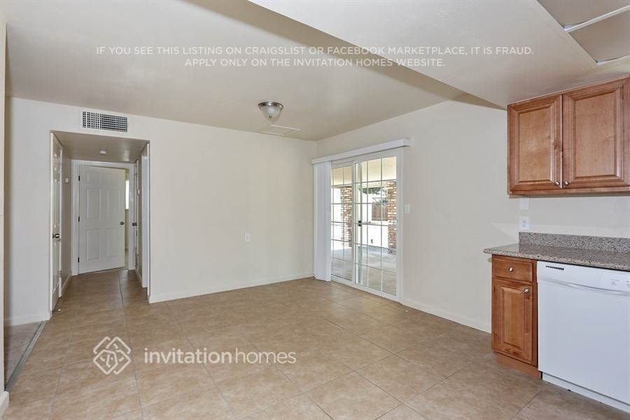 Building Photo - 522 San Remo Ct