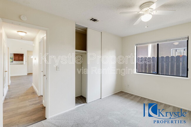 Building Photo - 1366 Matthew Dr