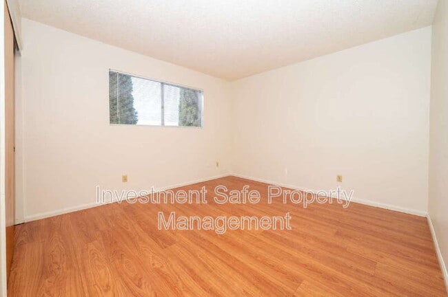 Building Photo - 226 G. St.