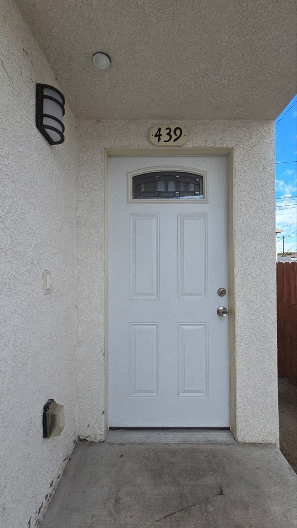 Building Photo - 71(439)