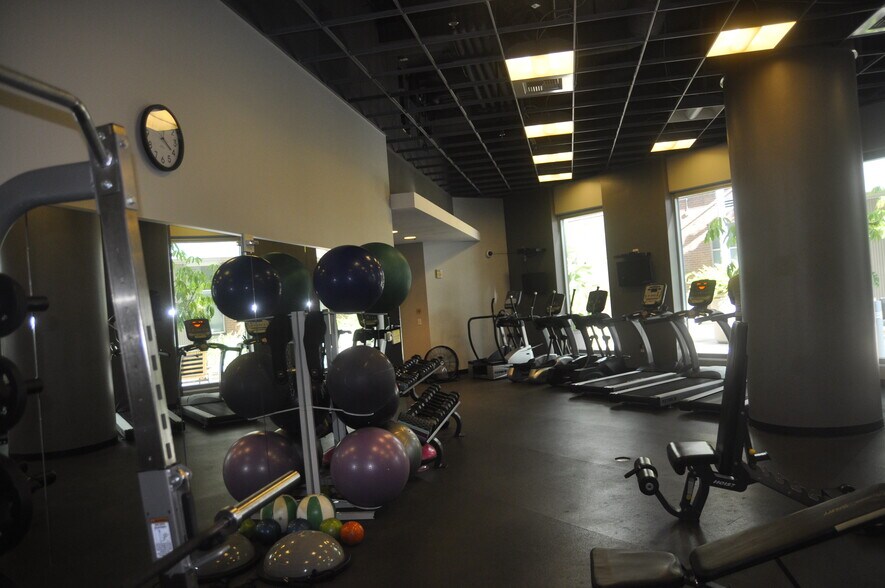 Exercise Room - 253 10th Ave
