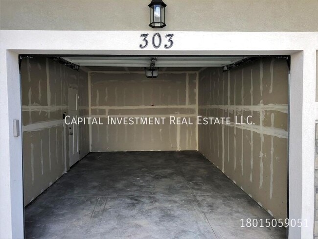 Building Photo - 14642 Bloom Dr